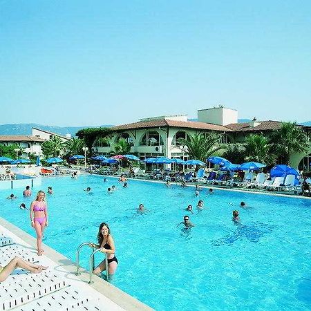 Palm Wings Beach Resort Spa Kusadasi Davutlar Kültér fotó